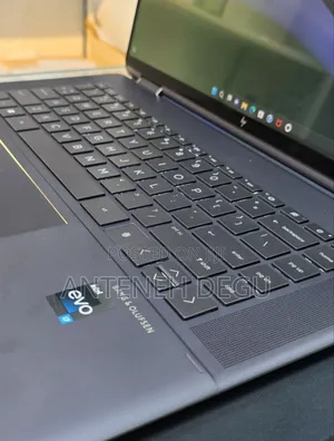 New Laptop HP Spectre X360 15 16GB Intel Core I7 SSD 1T