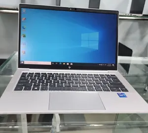 New Laptop HP EliteBook 830 G8 16GB Intel Core I7 SSD 512GB