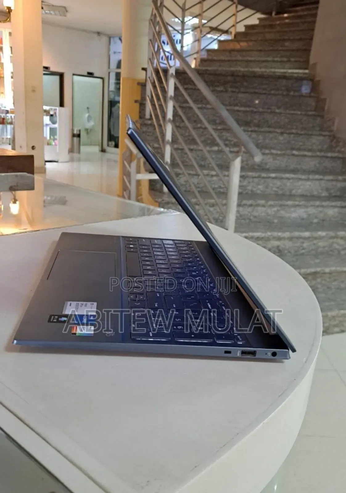 New Laptop HP Pavilion 15 8GB Intel Core I5 SSD 512GB