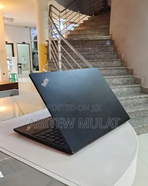 New Laptop Lenovo ThinkPad Yoga 8GB Intel Core I7 HDD 1T