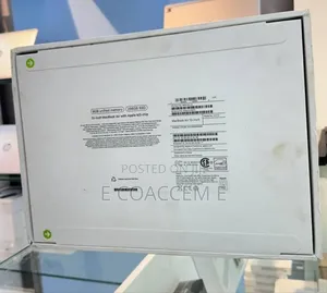 New Laptop Apple MacBook 8GB Apple M3 SSD 256GB