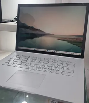 New Laptop Microsoft Surface 16GB Intel Core I7 SSD 256GB