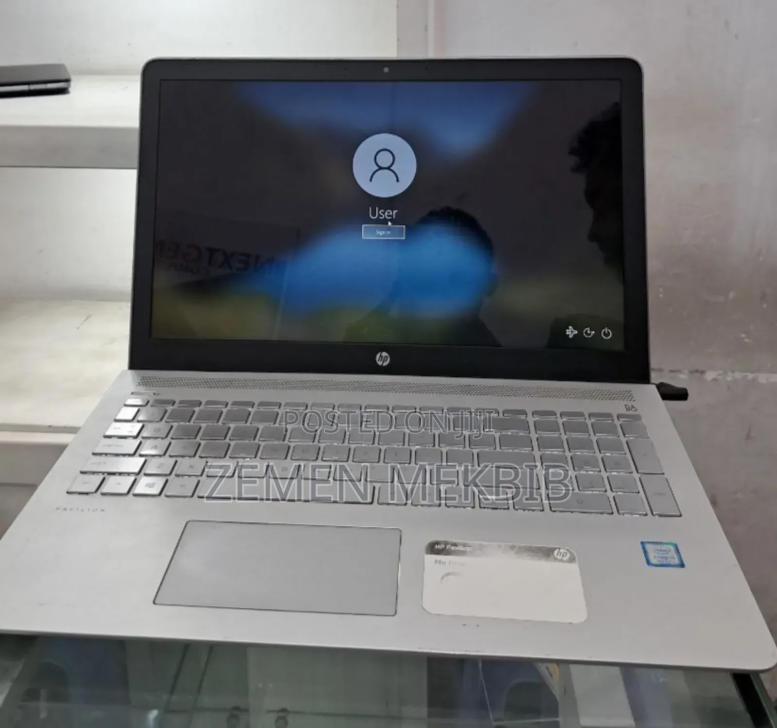 New Laptop HP Pavilion 15 12GB Intel Core I5 HDD 1T