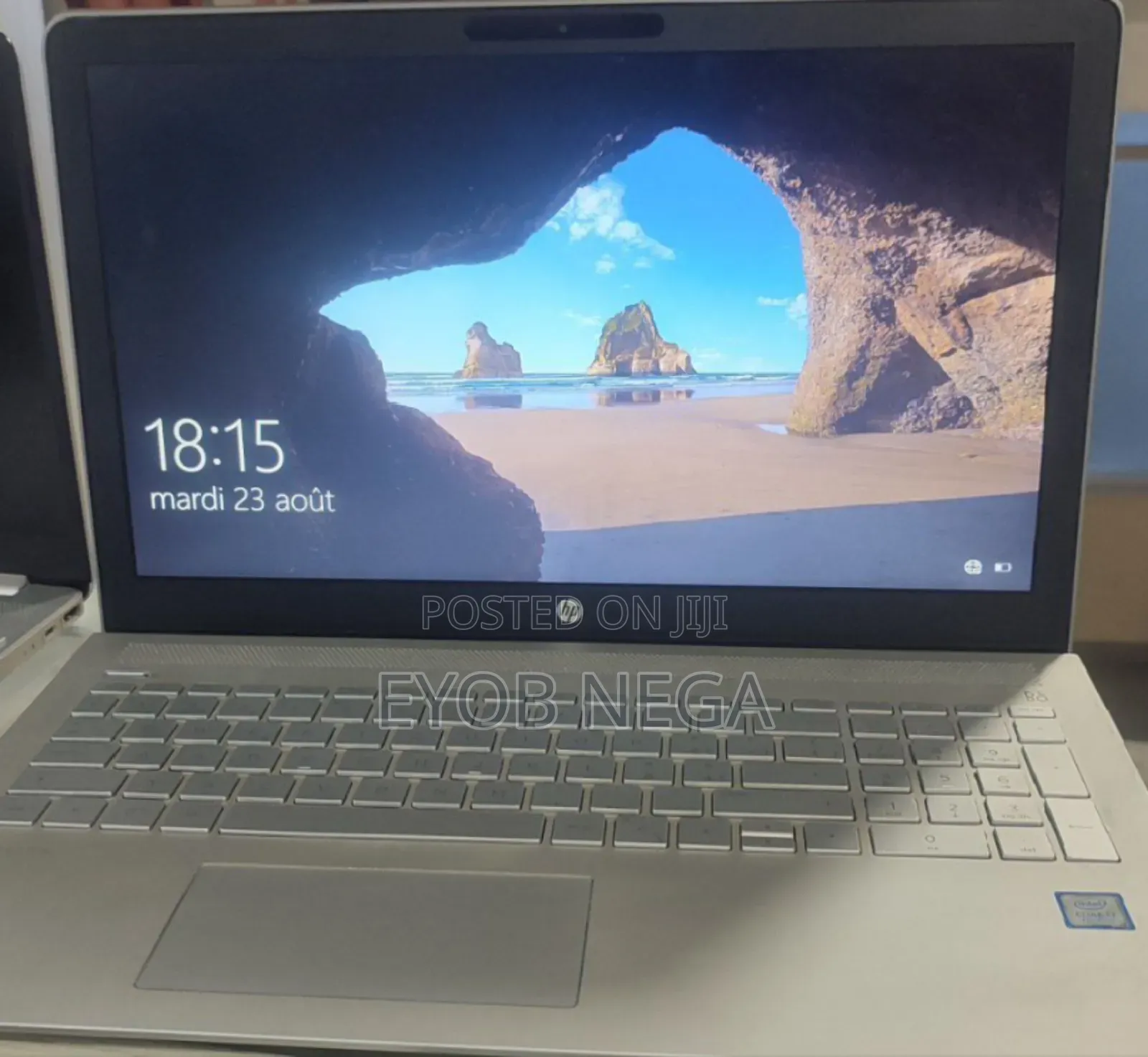 New Laptop HP Pavilion 15 8GB Intel Core I7 SSD 256GB