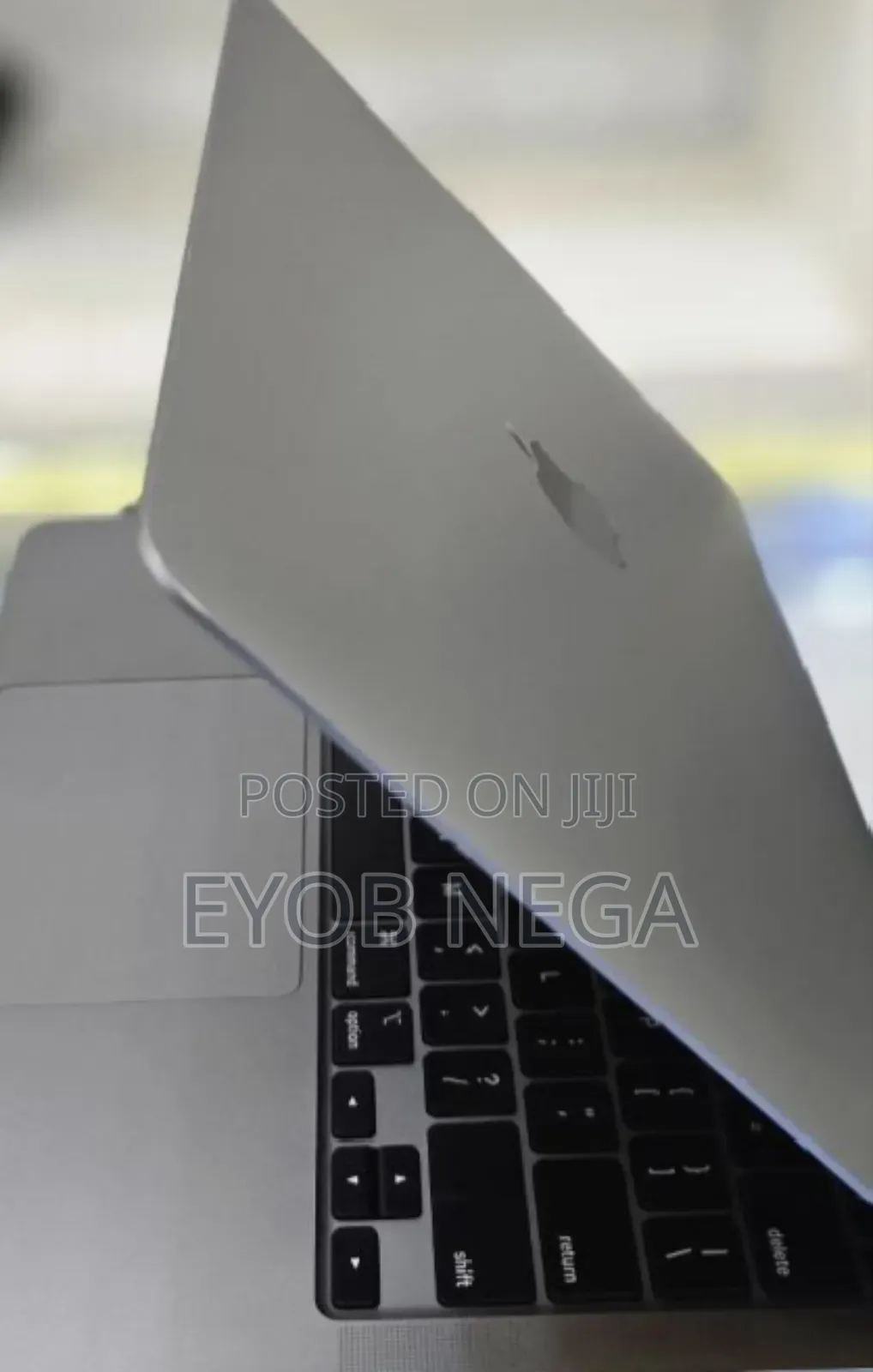 New Laptop Apple MacBook Air 2020 M1 8GB Apple M1 SSD 256GB