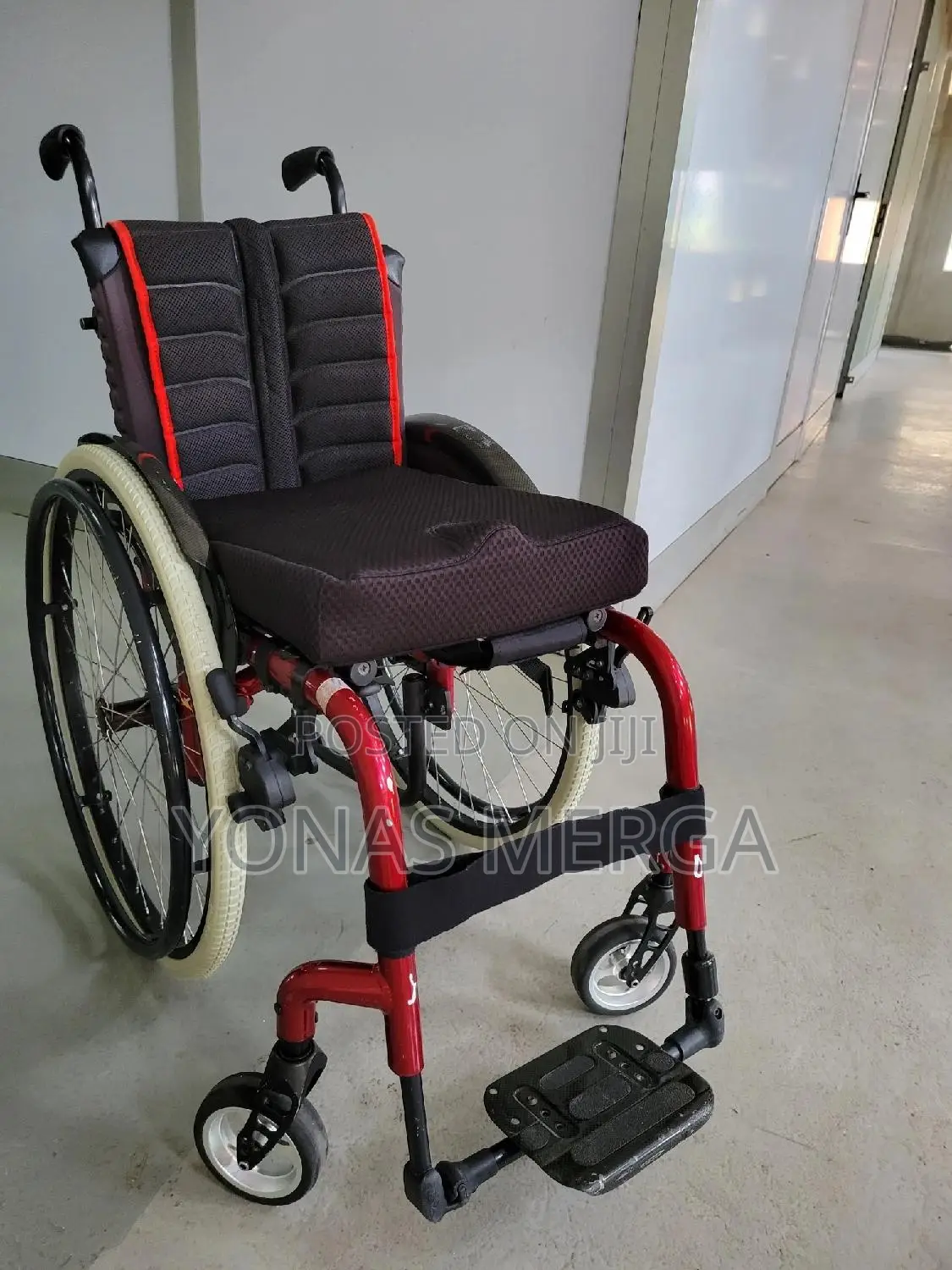 Medical Adult Wheelchair Supplies,Wheelchair Thickened Steel