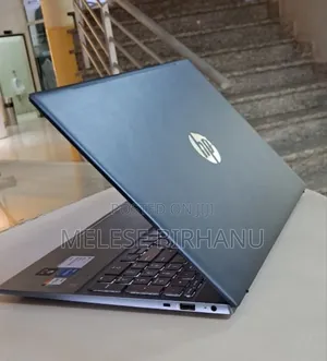 New Laptop HP Pavilion 15 8GB Intel Core I5 SSD 512GB
