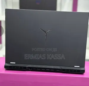 Photo - New Laptop Lenovo Legion 5 16GB AMD Ryzen 7 SSD 1T