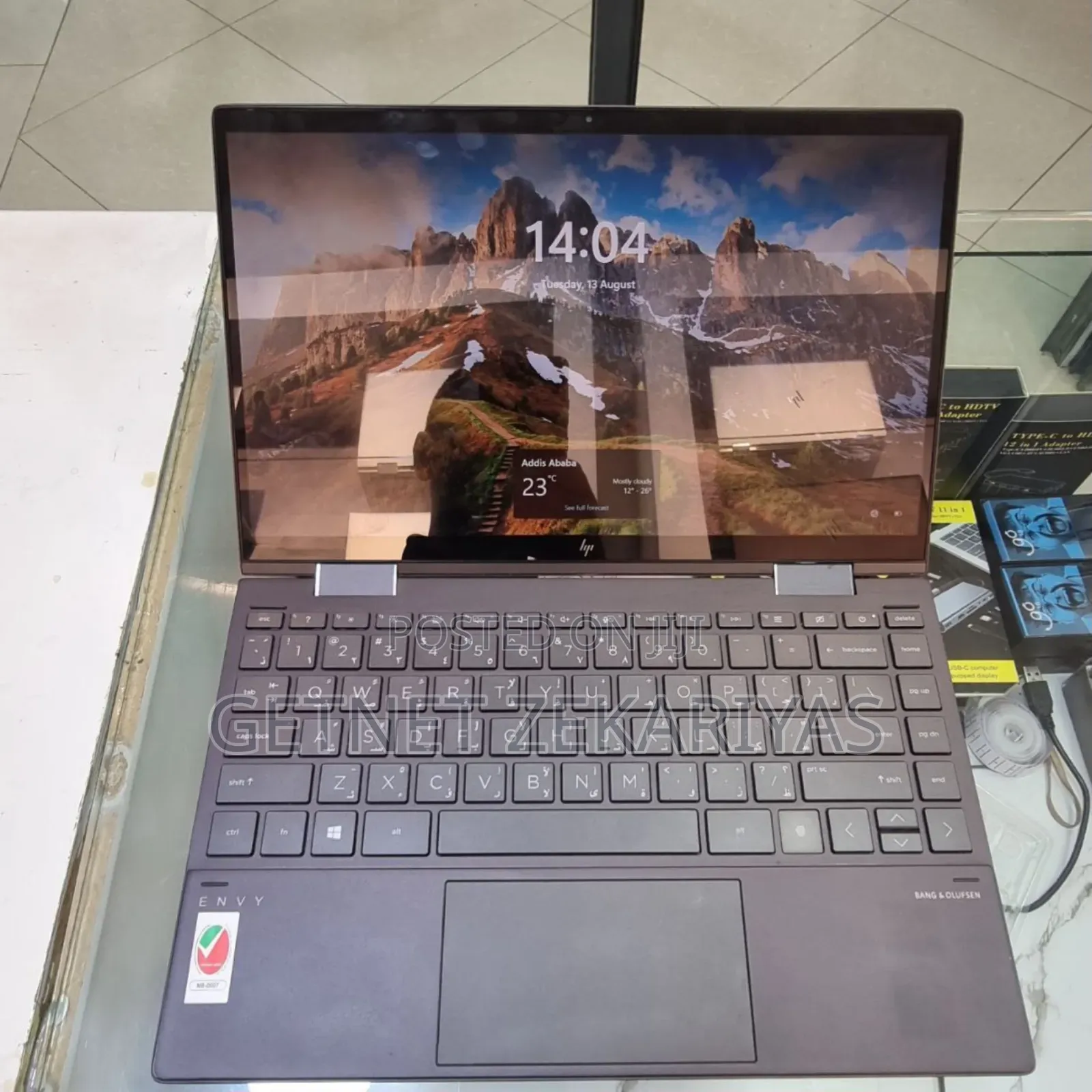 New Laptop HP Envy X360 8GB Intel Core I7 SSD 1T