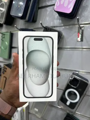 Photo - New Apple iPhone 15 128 GB Black
