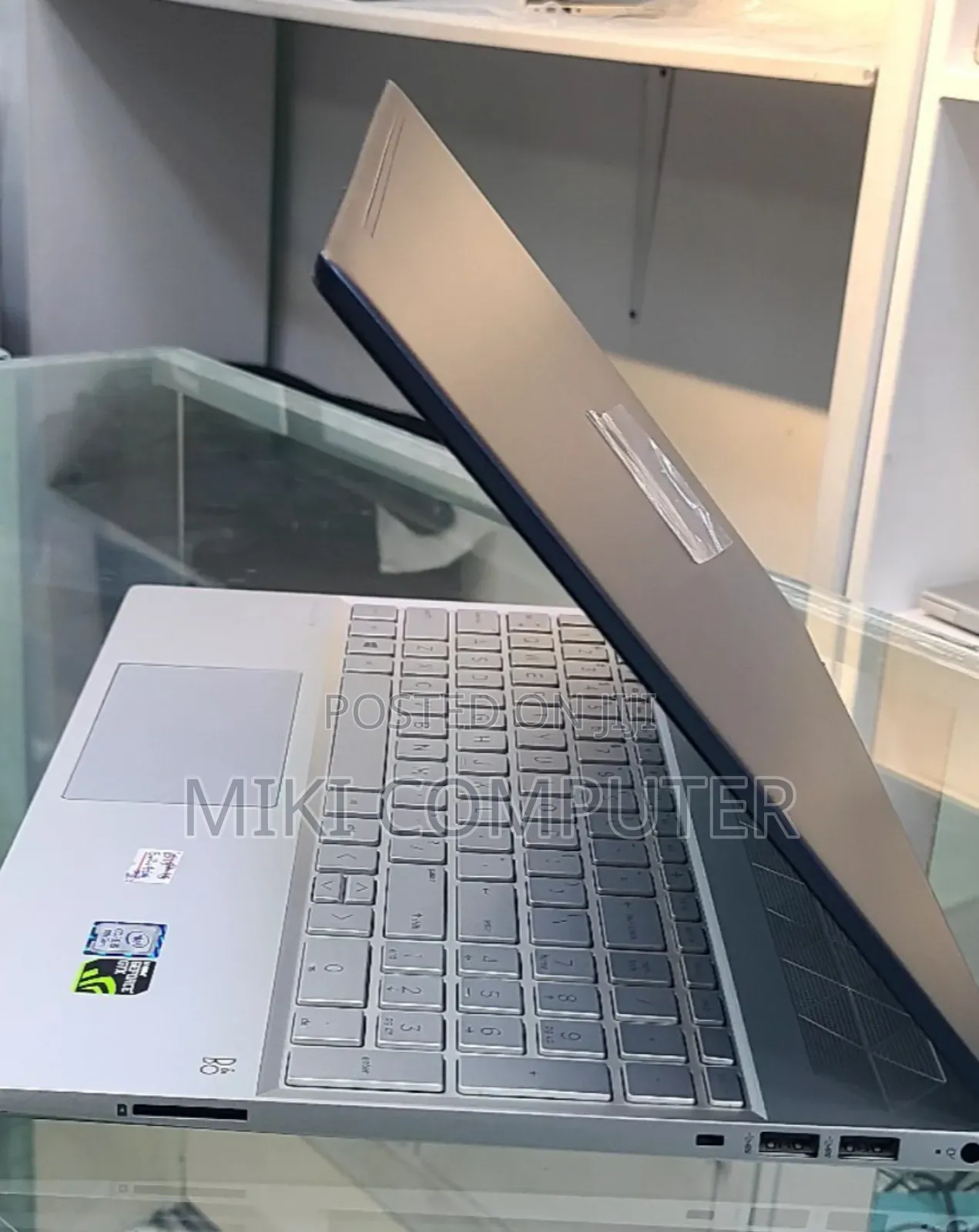 New Laptop HP Pavilion 15 8GB Intel Core I5 SSD 512GB