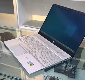 New Laptop HP Pavilion 15 8GB Intel Core I5 SSD 512GB