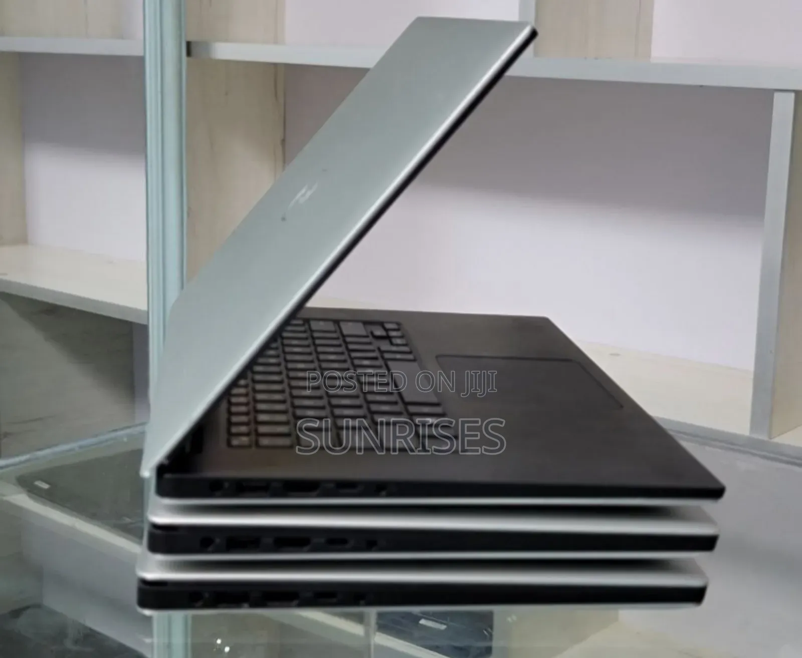 New Laptop Dell XPS 15 32GB Intel Core I7 SSD 512GB