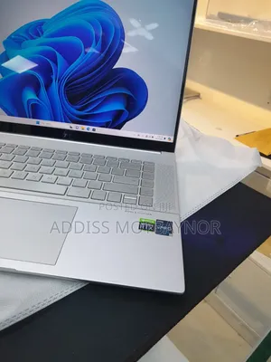 New Laptop HP Envy X360 16GB Intel Core I7 SSD 1T