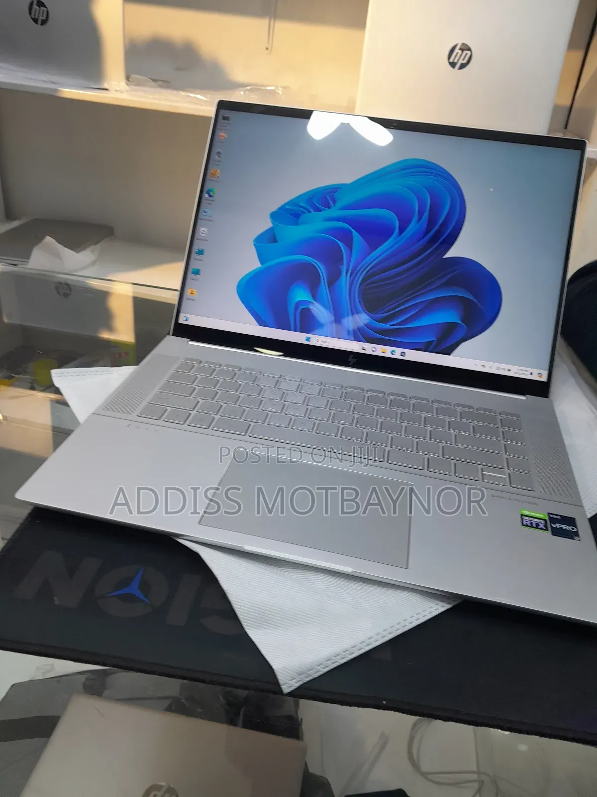 New Laptop HP Envy X360 16GB Intel Core I7 SSD 1T