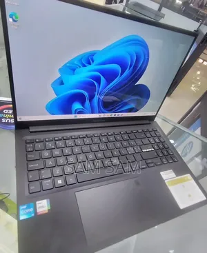 New Laptop Asus VivoBook 15 X505BA 16GB Intel Core I5 SSD 512GB