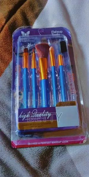 Photo - Make Up 5 Brushes
