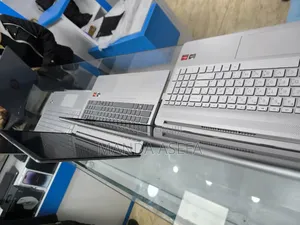 New Laptop HP Stream Notebook 8GB AMD Ryzen 7 SSD 512GB