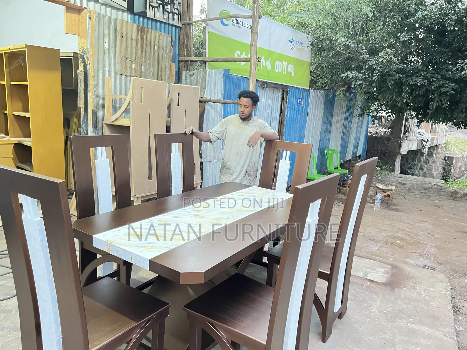 የመመገብያ ጠረዼዛ (Dining Table) Full Set Withe Six Sets Wooden