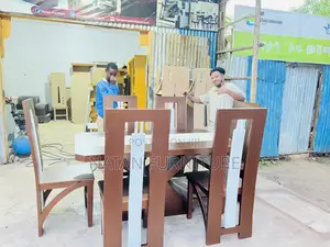 የመመገብያ ጠረዼዛ (Dining Table) Full Set Withe Six Sets Wooden