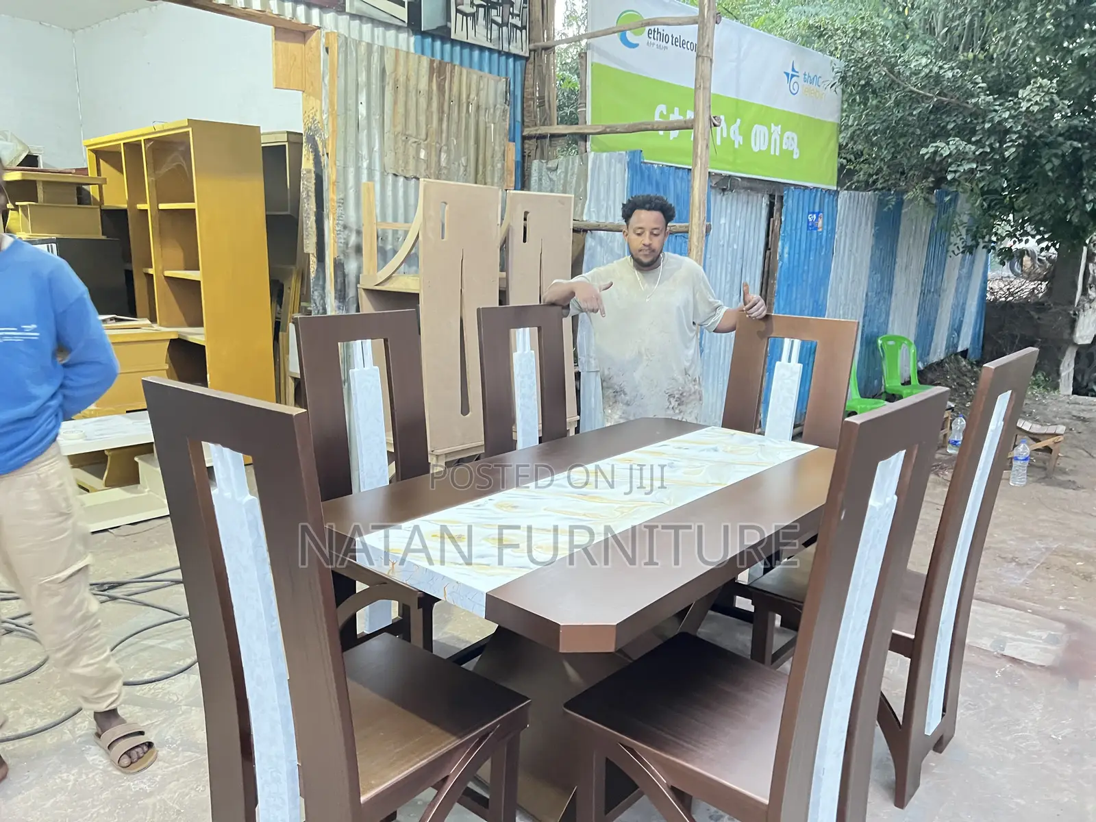 የመመገብያ ጠረዼዛ (Dining Table) Full Set Withe Six Sets Wooden
