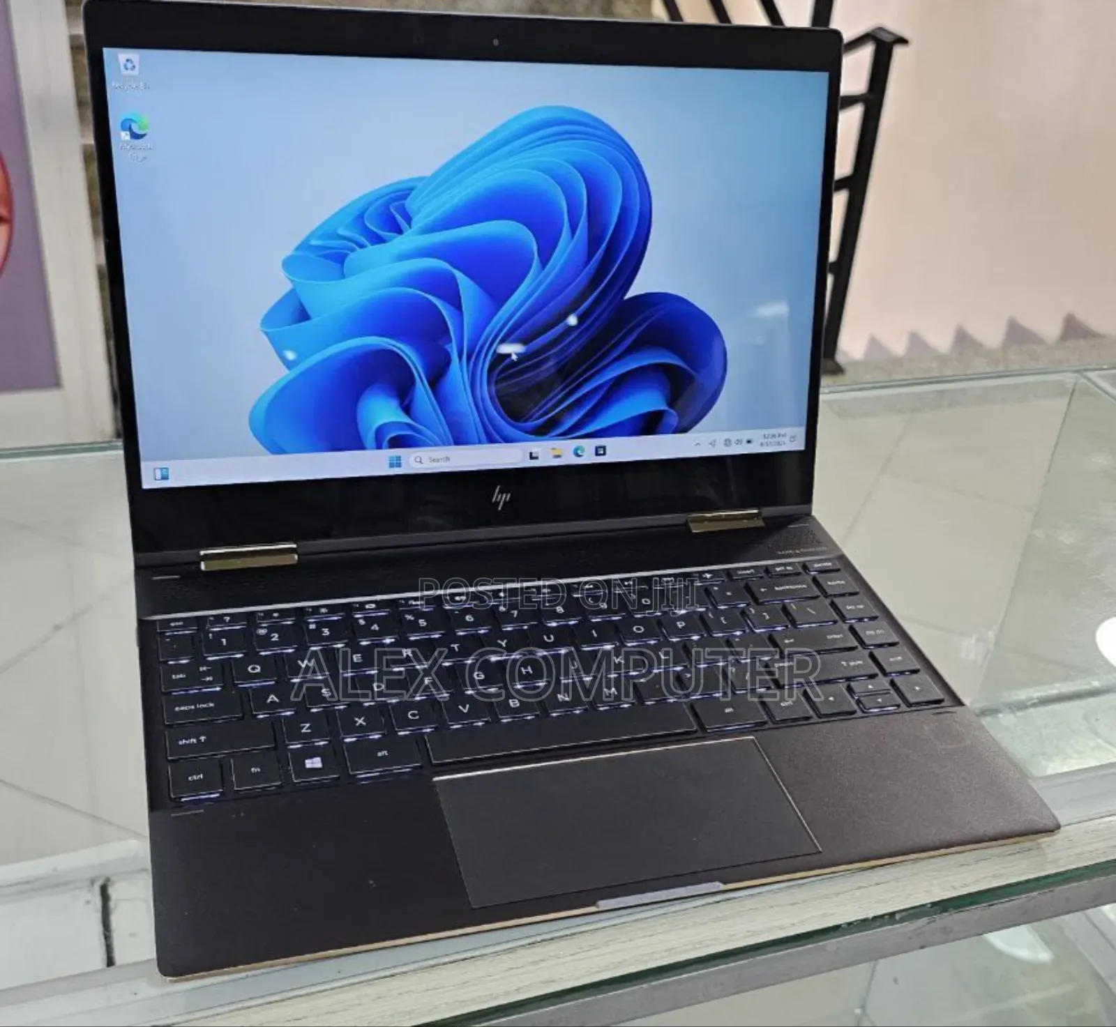 New Laptop HP Spectre 16GB Intel Core I7 SSD 512GB