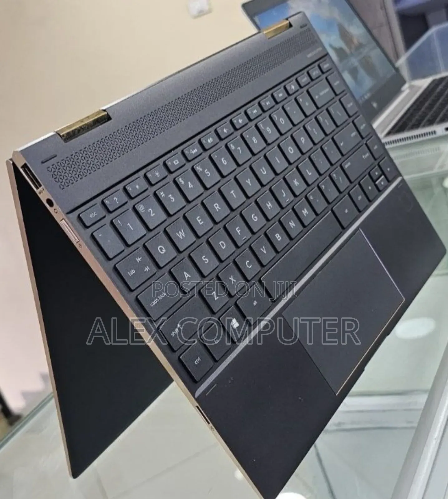 New Laptop HP Spectre 16GB Intel Core I7 SSD 512GB