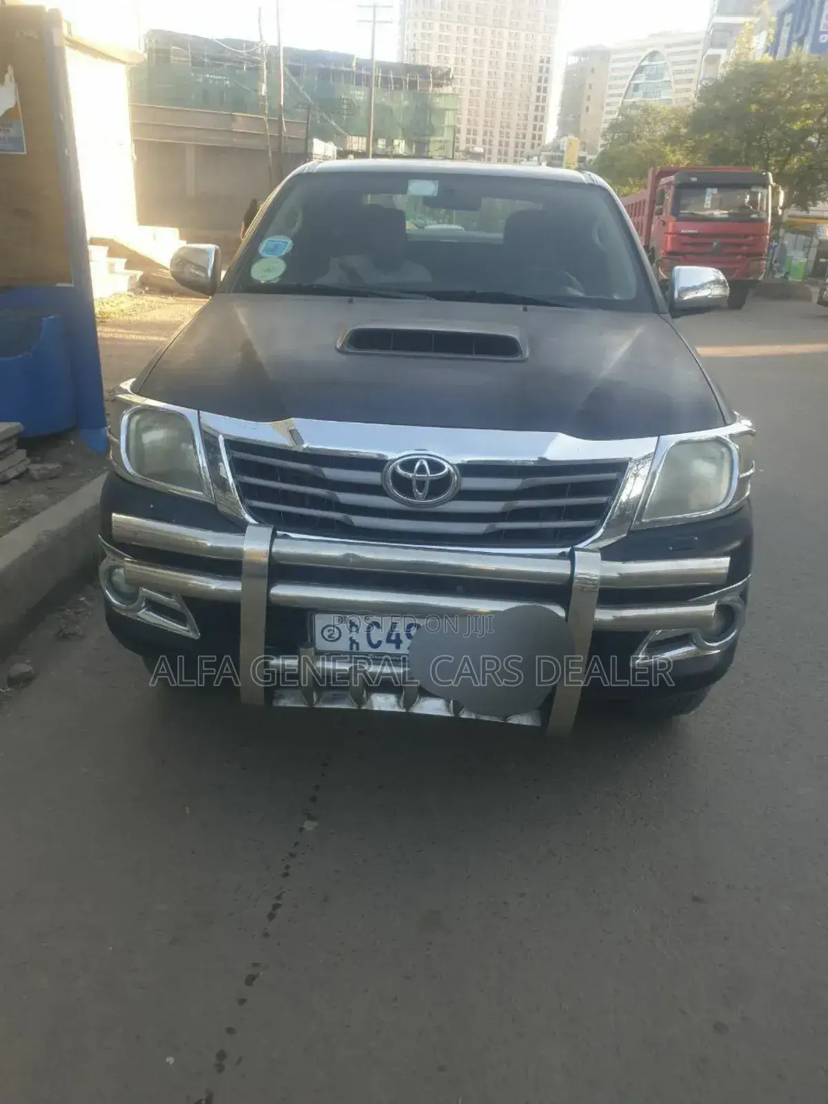 Toyota Hilux 2013 Black