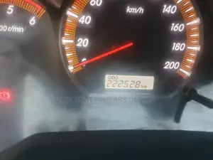 Toyota Hilux 2013 Black