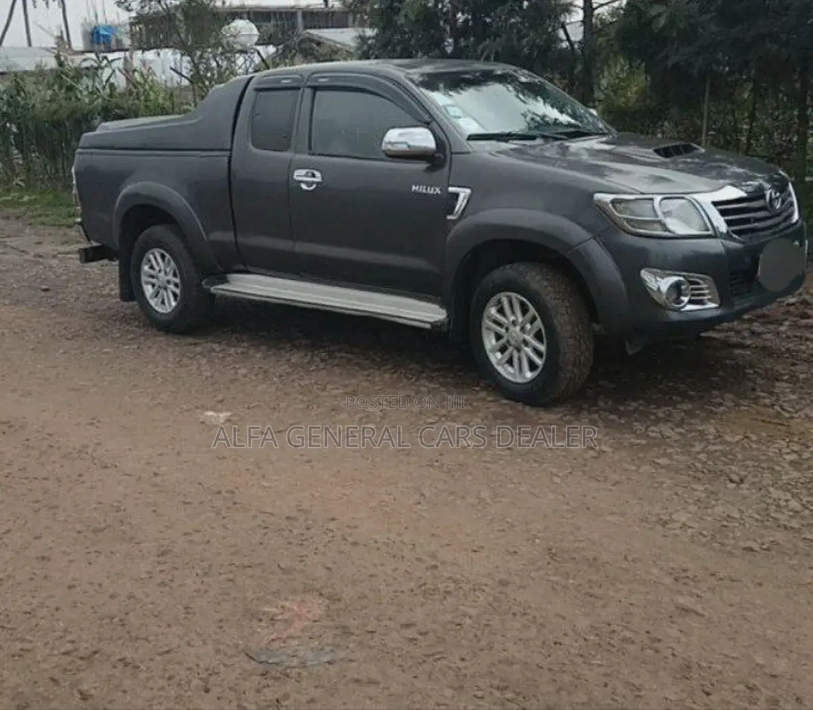 Toyota Hilux 2013 Black