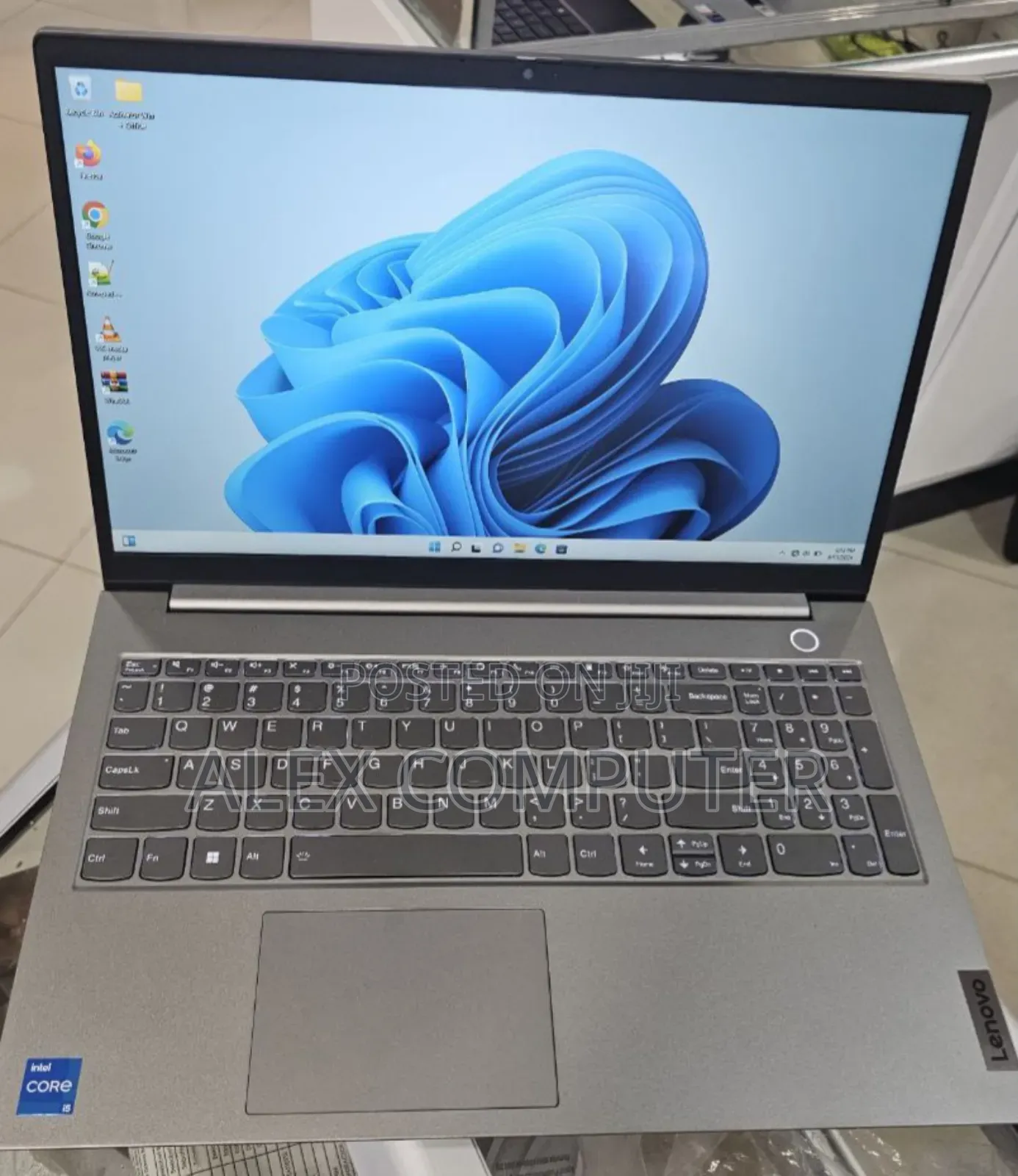 New Laptop Lenovo ThinkBook 15 8GB Intel Core I5 SSD 512GB