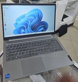 New Laptop Lenovo ThinkBook 15 8GB Intel Core I5 SSD 512GB