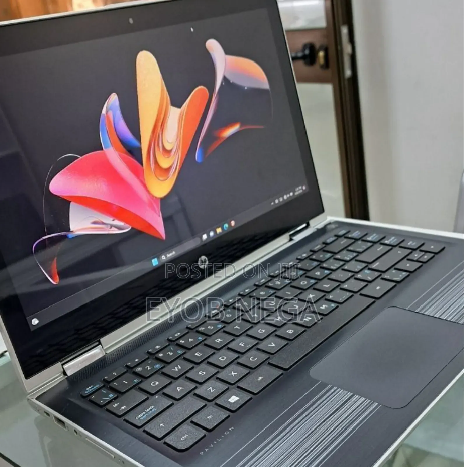 New Laptop HP Pavilion X360 8GB Intel Core I5 SSD 256GB