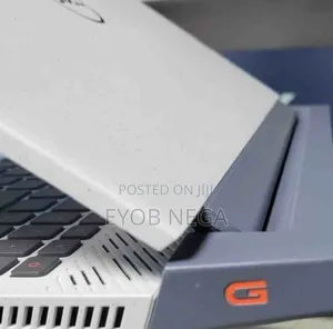 New Laptop Dell G15 5511 16GB AMD Ryzen 7 SSD 512GB