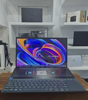 New Laptop Asus ZenBook 13 UX331UN 16GB Intel Core I7 SSD 1T