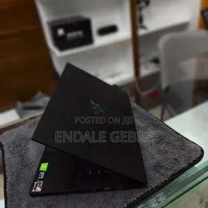 Photo - New Laptop Razer Blade 16GB AMD Ryzen 9 SSD 1T