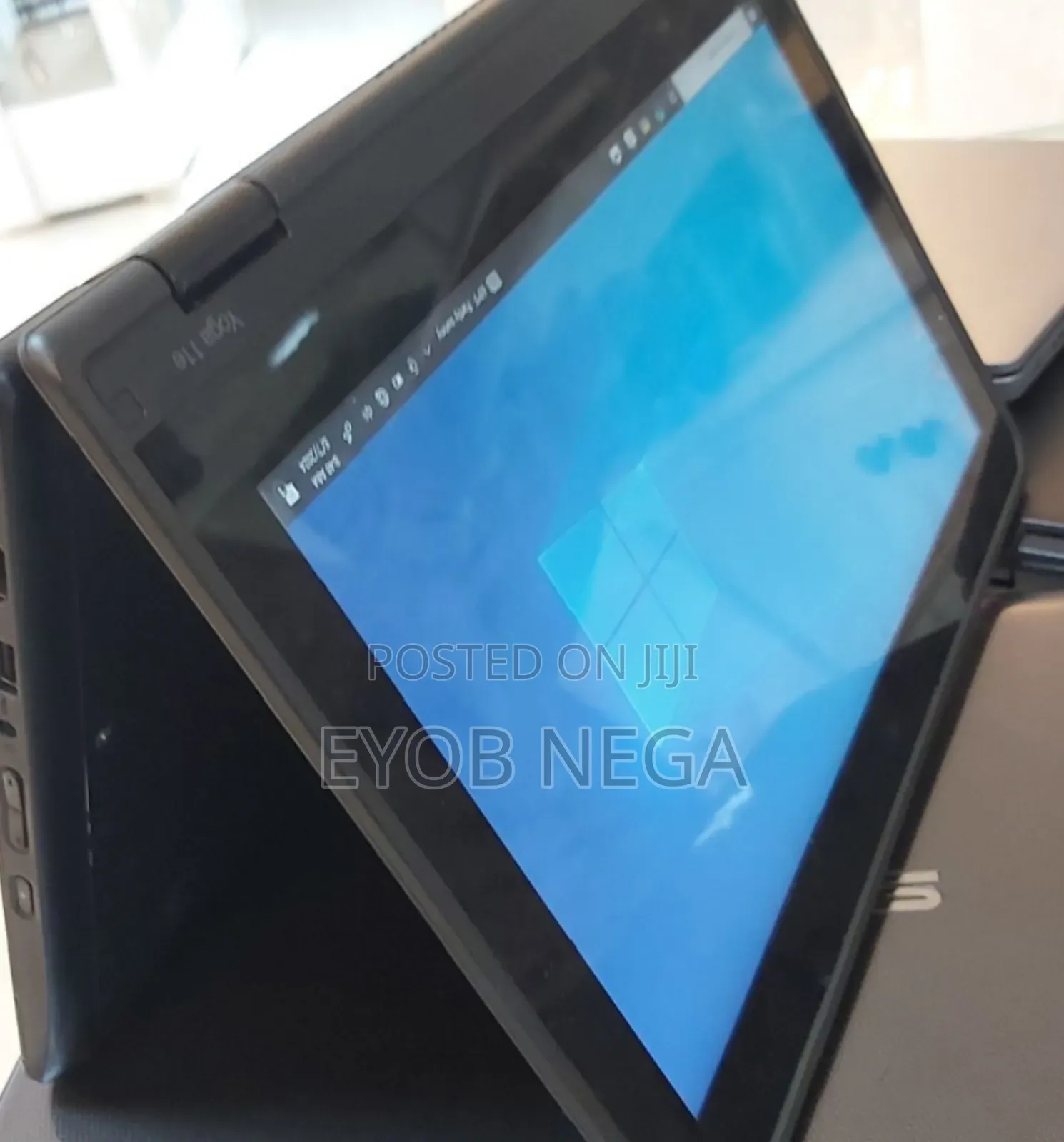 New Laptop Lenovo Yoga 11e 4GB Intel Core 2 Quad SSD 128GB