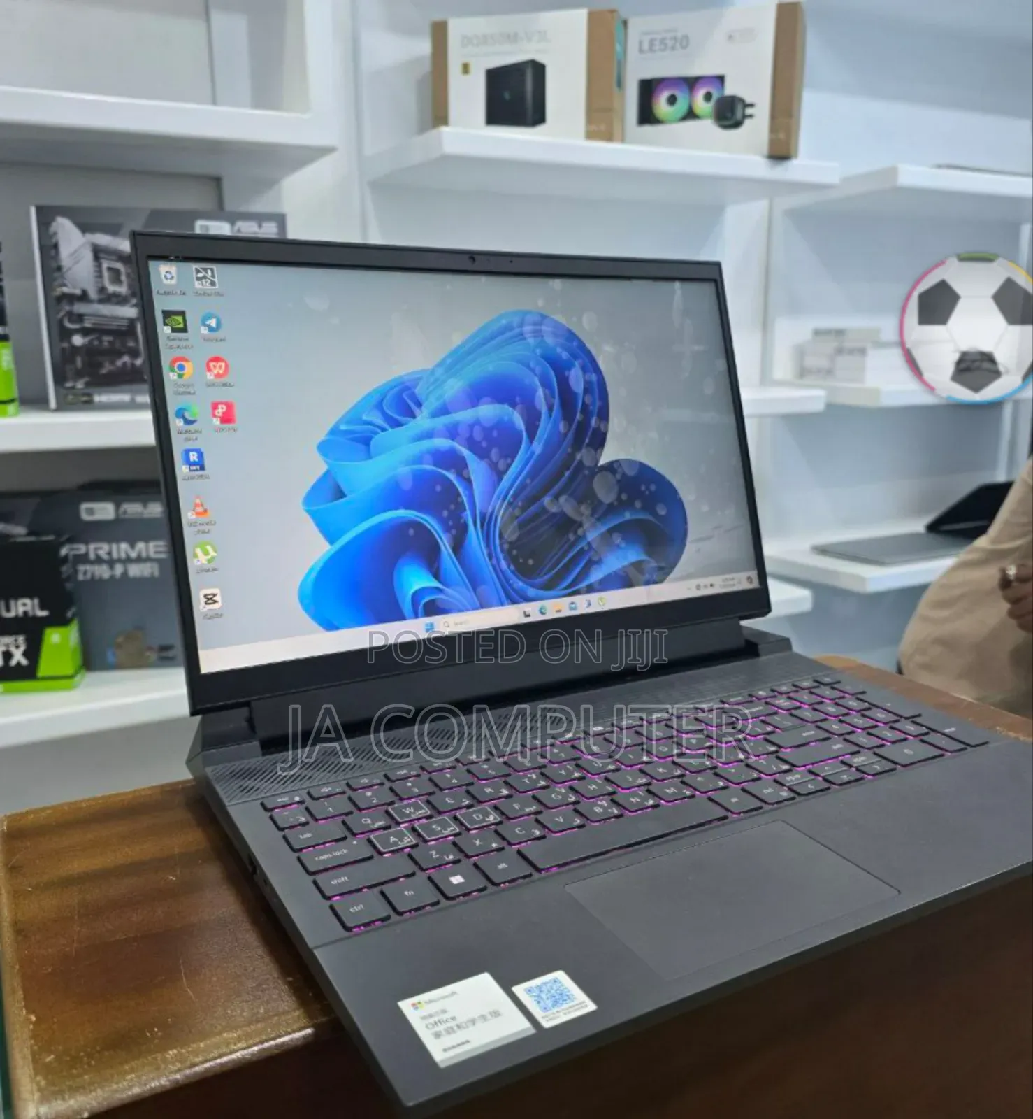 New Laptop Dell G15 5535 16GB Intel Core I7 SSD 1T