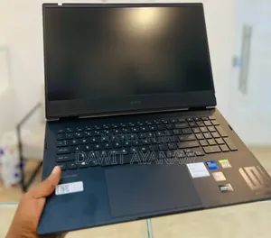 New Laptop HP 16GB Intel Core I9 SSD 512GB