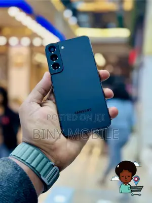 Photo - Samsung Galaxy S22 5G 128 GB Black