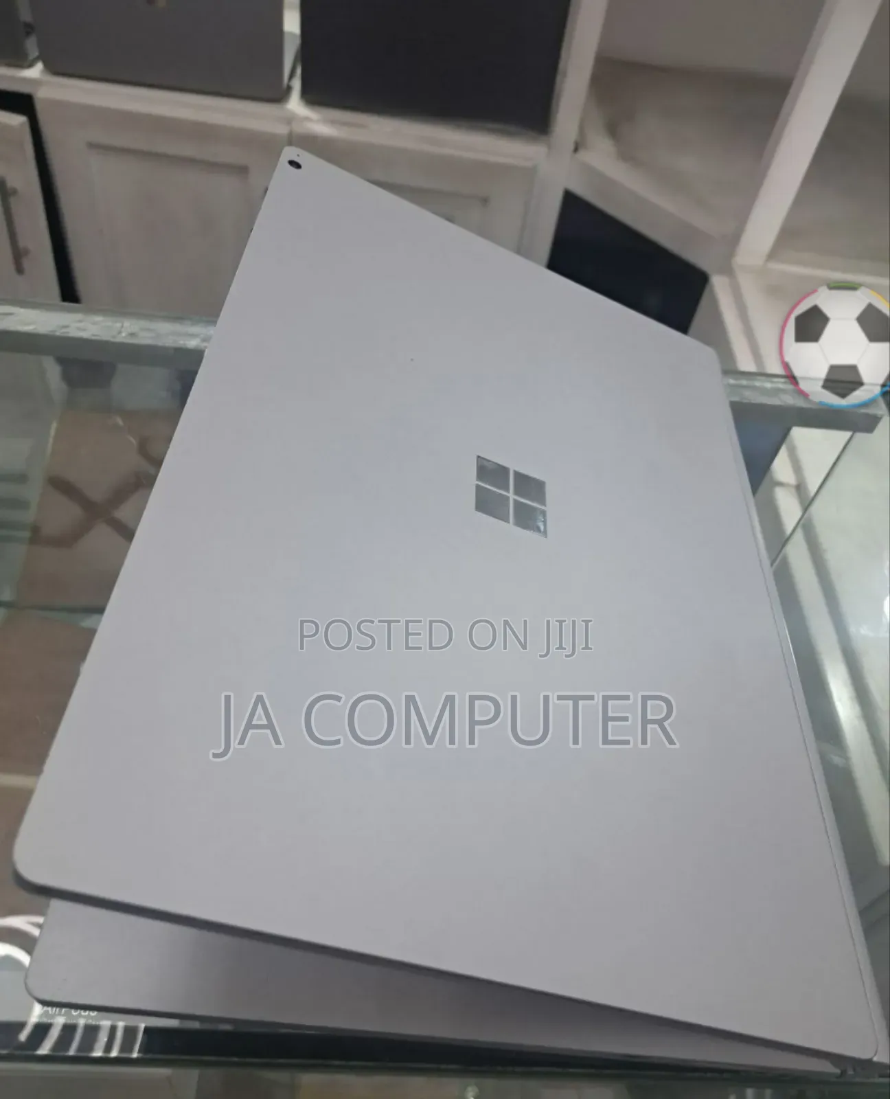 New Laptop Microsoft Surface Book 2 16GB Intel Core I7 SSD 256GB