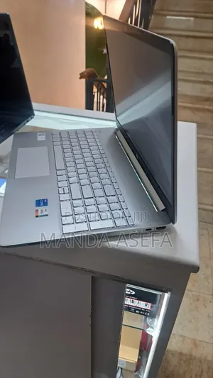 New Laptop HP Stream Notebook 8GB Intel Core I5 SSD 512GB