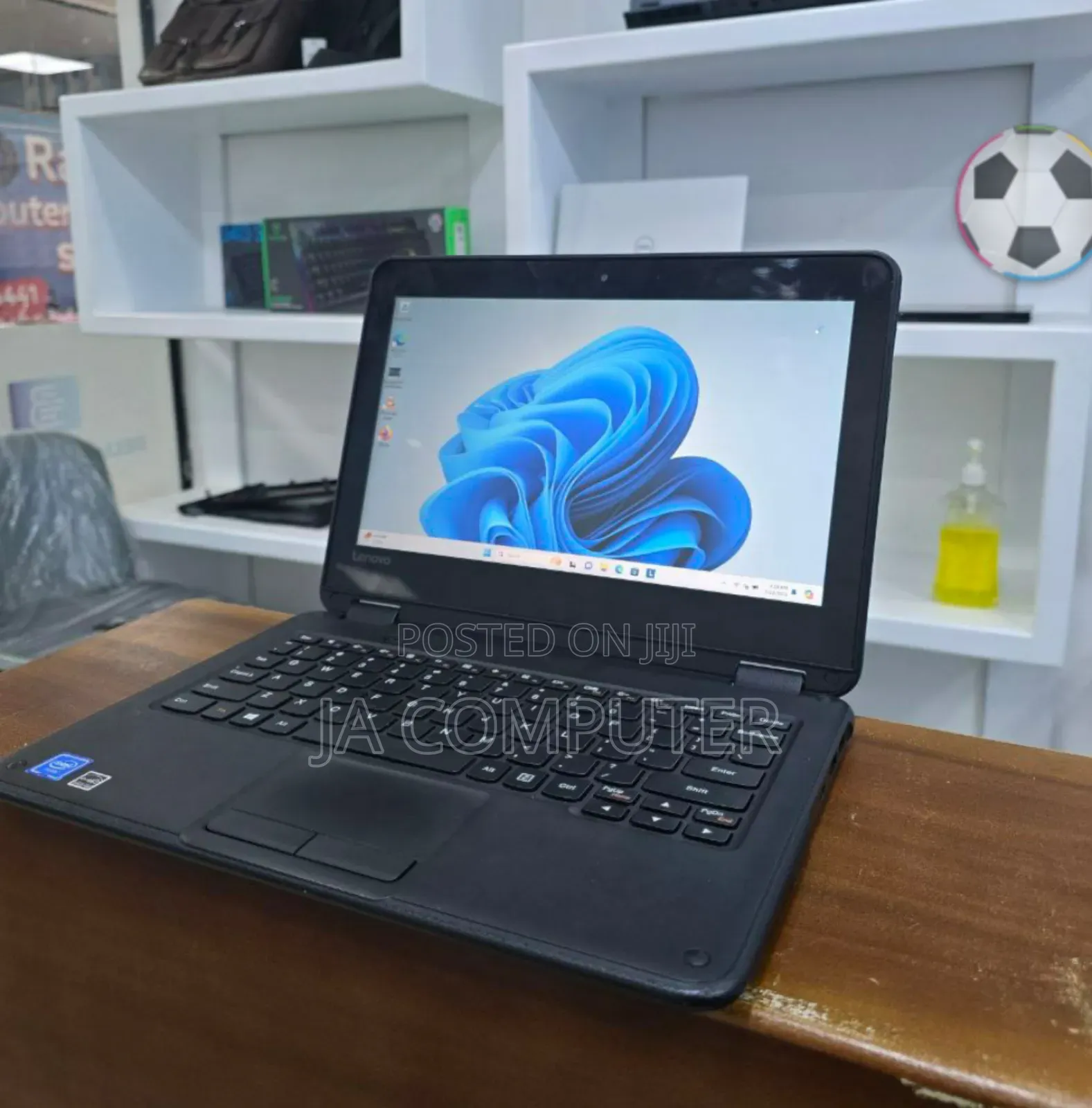 New Laptop Lenovo ThinkPad A22m 4GB Intel Celeron SSD 256GB