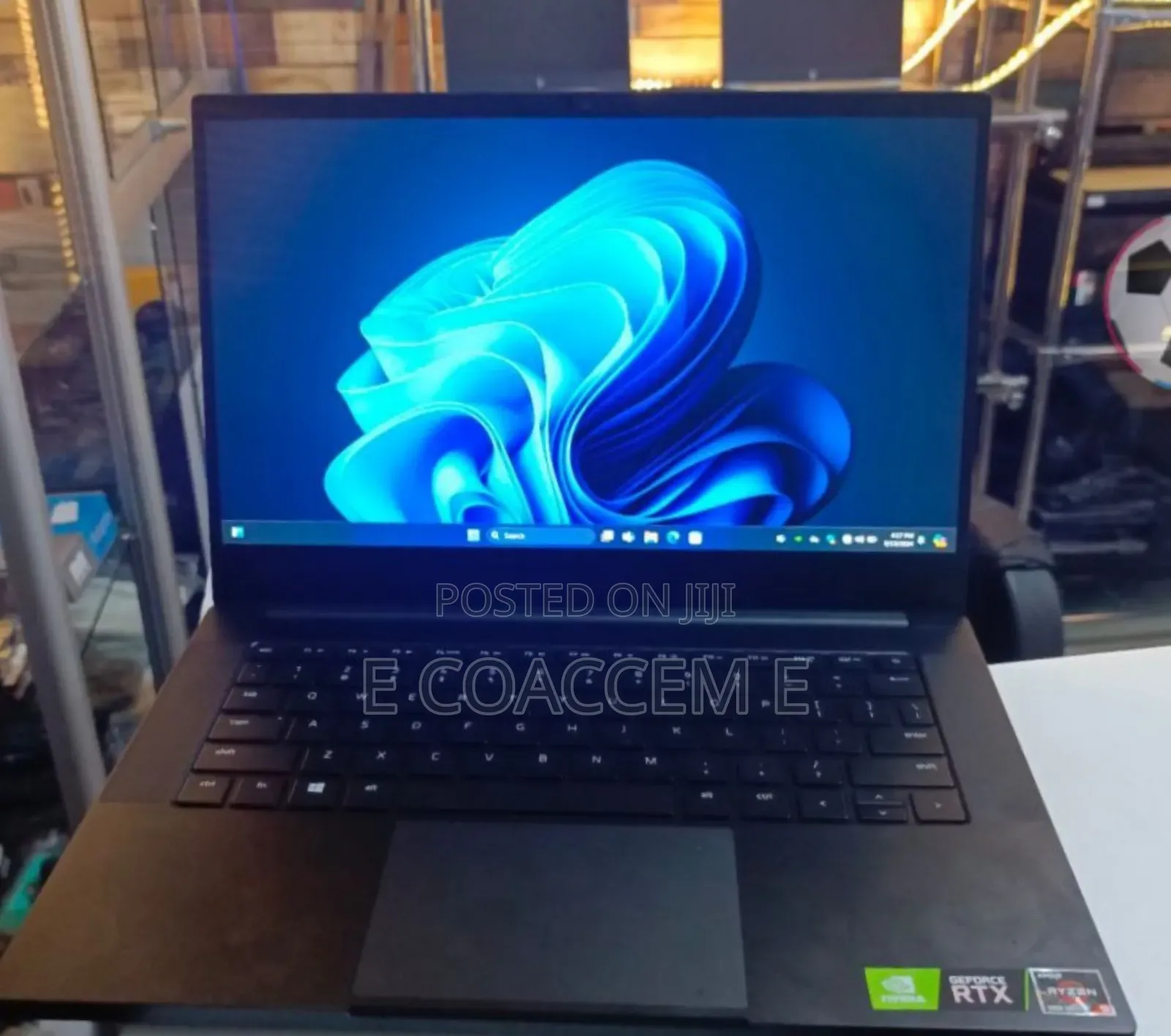 New Laptop Razer Blade 16GB AMD Ryzen 9 SSD 1T
