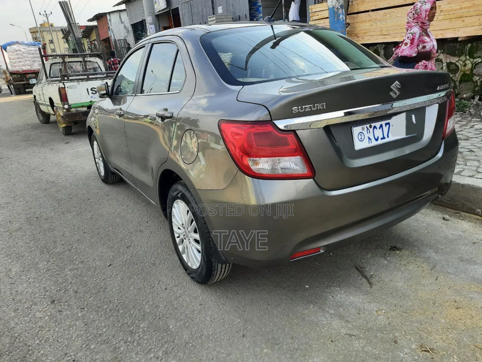 Suzuki Dzire 2022 Brown