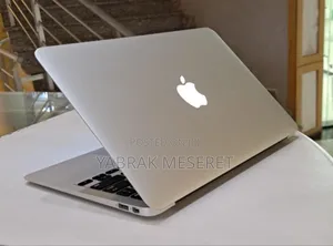 New Laptop Apple MacBook Air 2015 4GB Intel Core I5 SSD 128GB