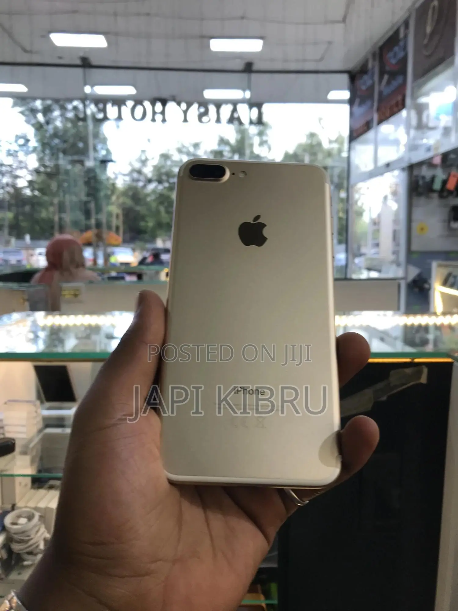 Apple iPhone 7 Plus 32 GB Gold