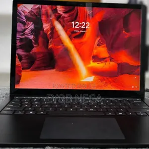 New Laptop Microsoft Surface 16GB Intel Core I7 SSD 256GB