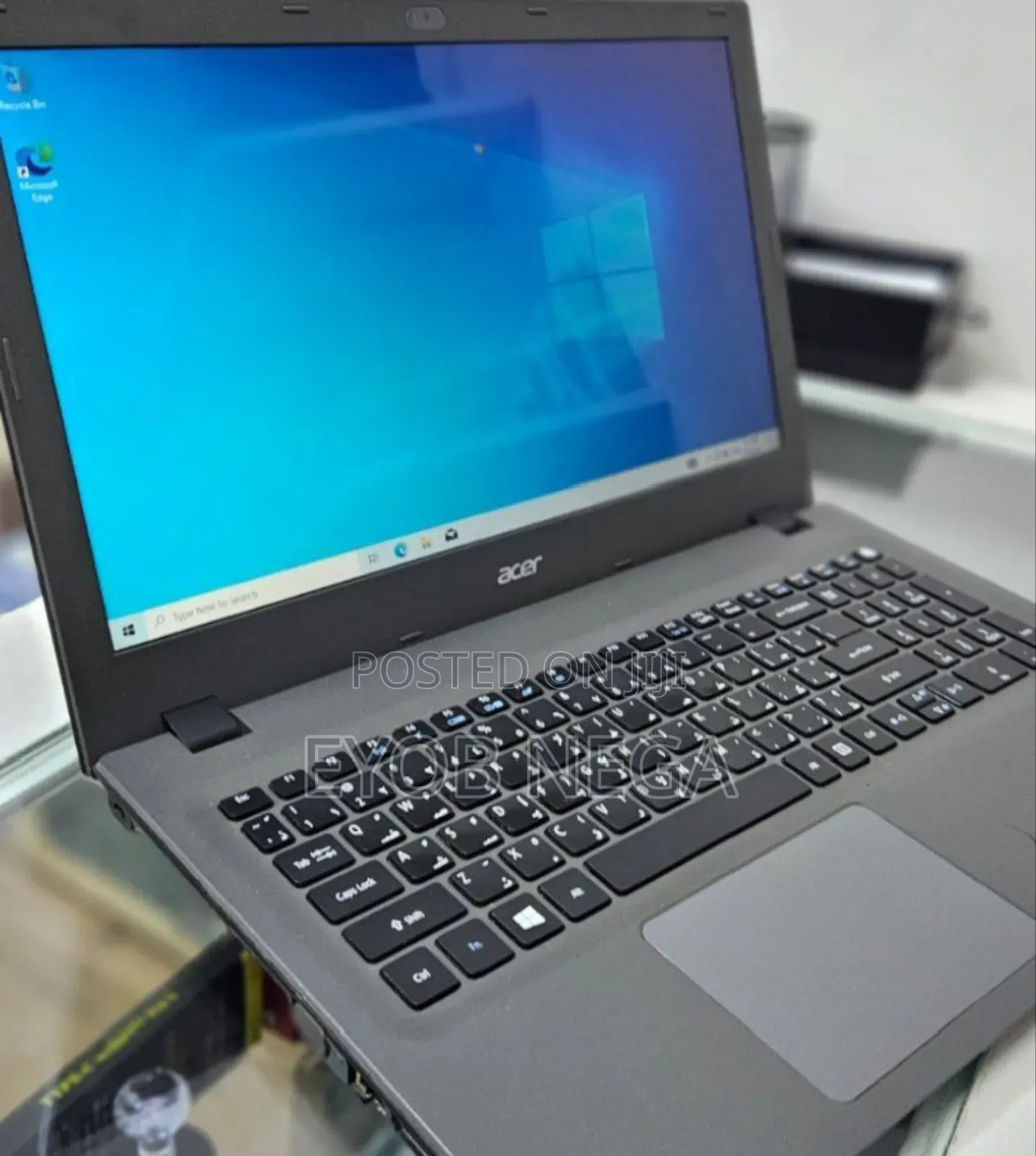 New Laptop Acer Aspire E5 4GB Intel Core I3 HDD 320GB