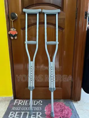 Photo - Kranch∞¶Crutches¥%`Crunch^TM^Cranch Μ|Μ Crutches^~^ክራንች